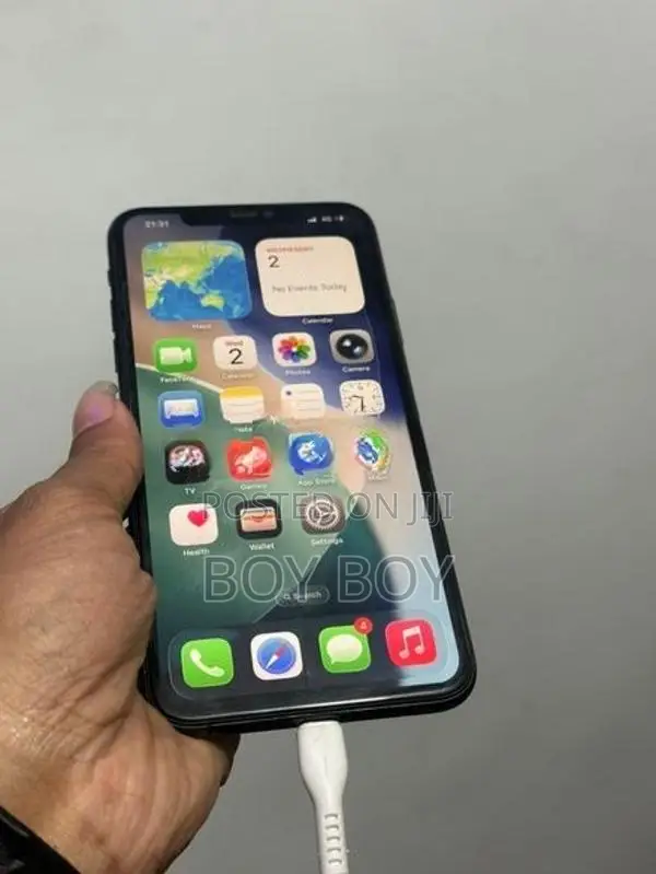 Apple iPhone 11 Pro Max 256GB (Used)