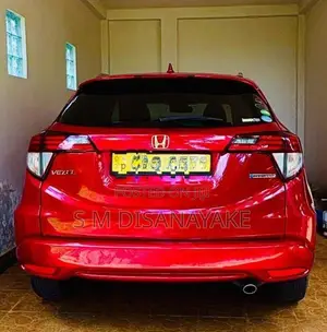 Honda Vezel RU3 2016