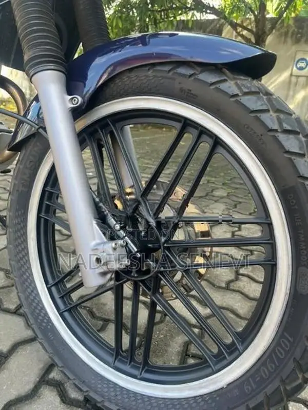 Honda AX1 2006