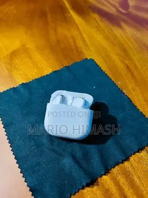 Apple Airpods 4