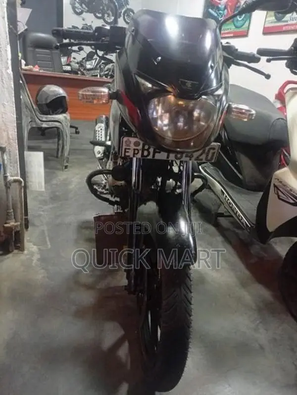 Bajaj Pulsar 150 2017