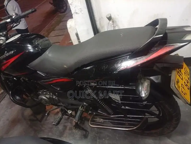 Bajaj Pulsar 150 2018