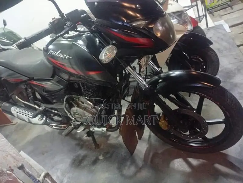 Bajaj Discover 125 2018