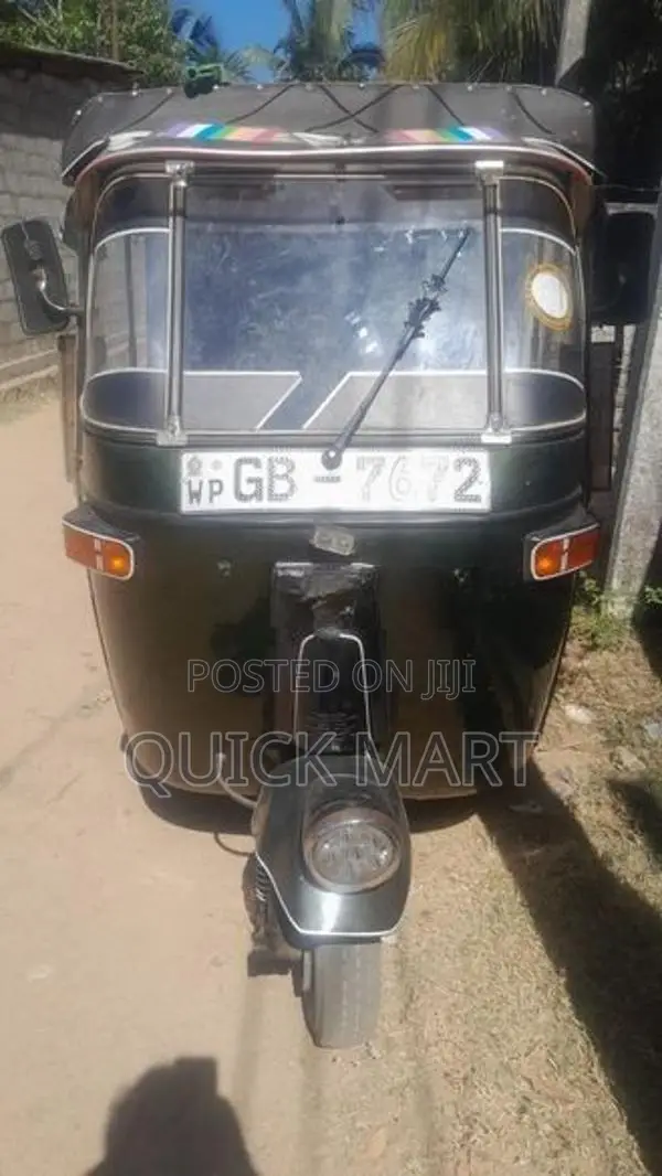 Bajaj RE 2007