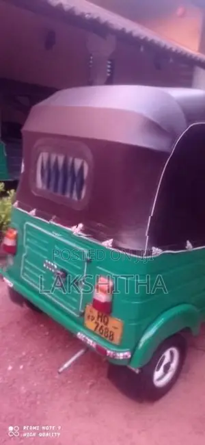 Bajaj RE 2004