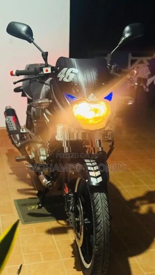 Bajaj Pulsar 180 2010