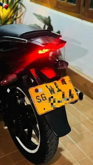 Bajaj Pulsar 180 2010