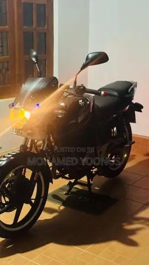 Bajaj Pulsar 180 2010