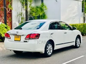 Toyota Premio G Superior Nzt 260 2019