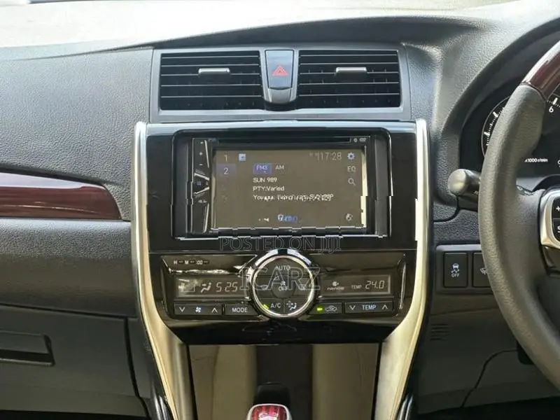 Toyota Premio G Superior Nzt 260 2019