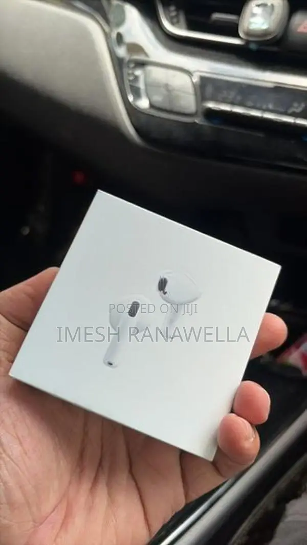 Apple AirPods 4 ANC