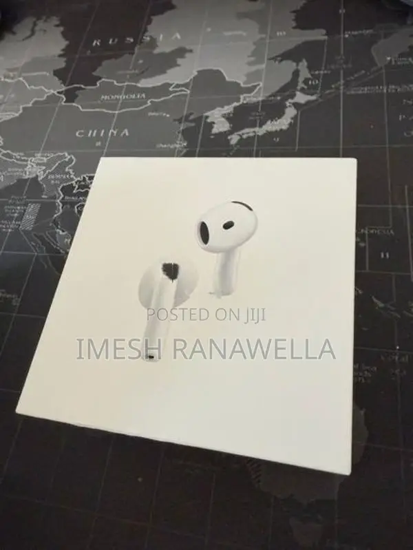 Apple AirPods 4 ANC