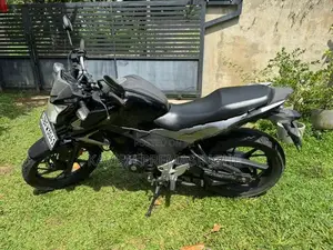 Honda CB Hornet 160R 2017