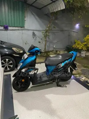 Yamaha RayZR 2019