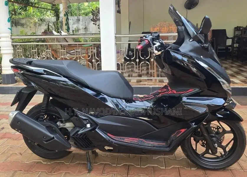 Honda PCX160 2024