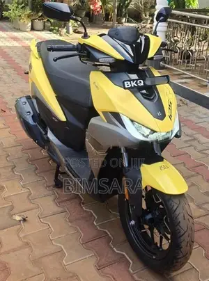 Hero XOOM 125R 2026