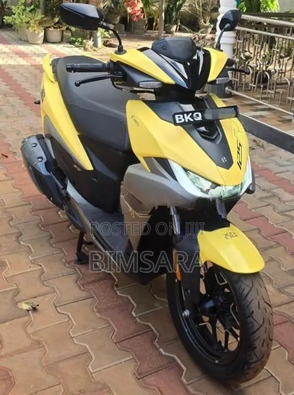 Hero XOOM 125R 2026