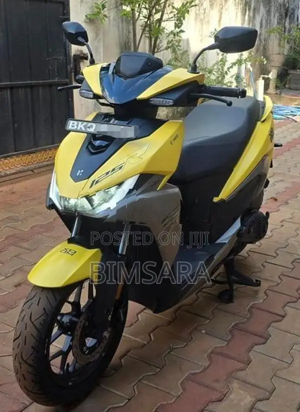 Hero XOOM 125R 2026