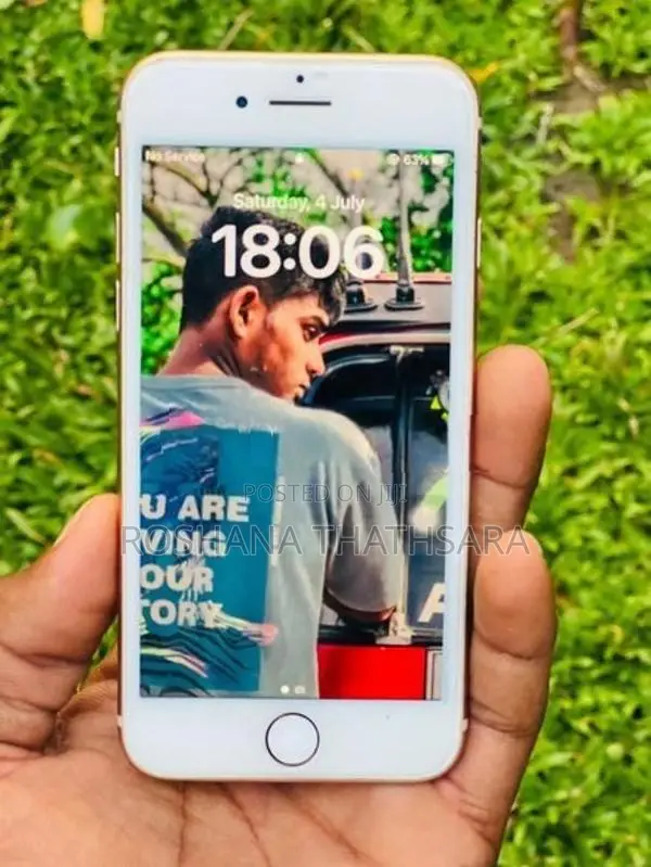 Apple iPhone 8 (Used)