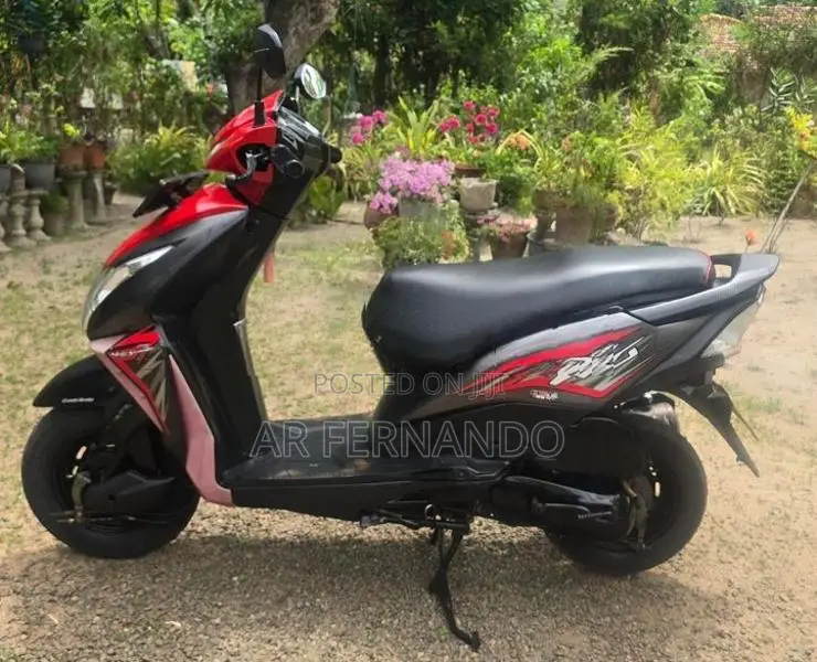 Honda Dio 2017