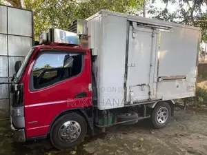 Mitsubishi Fuso Canter 2014