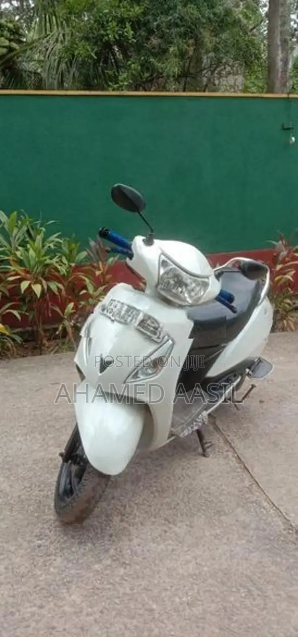 TVS Jupiter 2014
