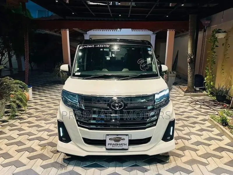 Toyota Roomy Custom GT(Turbo) 2025