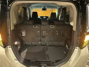 Toyota Roomy Custom GT(Turbo) 2025