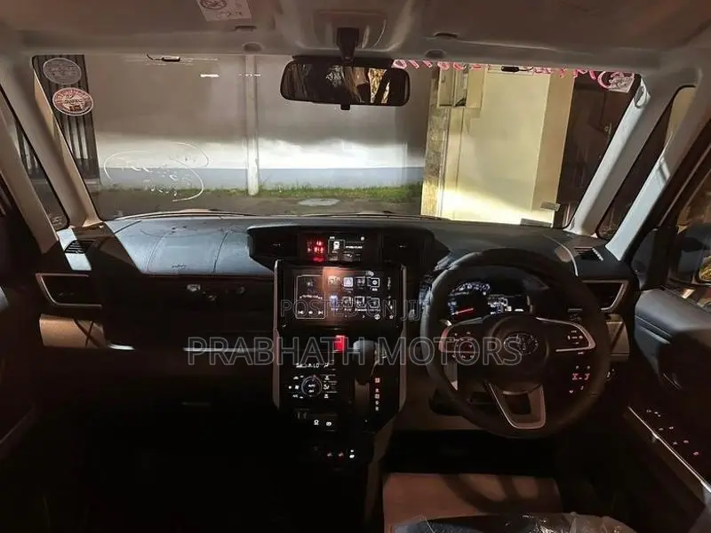 Toyota Roomy Custom GT(Turbo) 2025