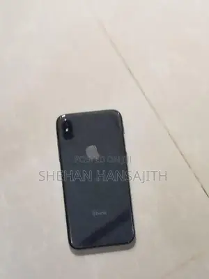 Apple iPhone X 64GB (Used)