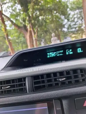 Toyota Aqua 2012
