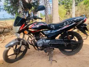 Bajaj Platina 100 2018