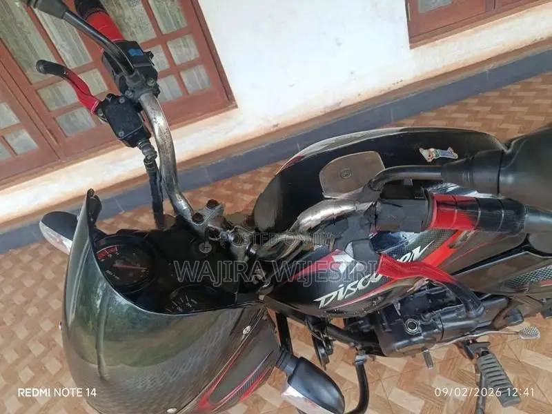 Bajaj Discover 2008