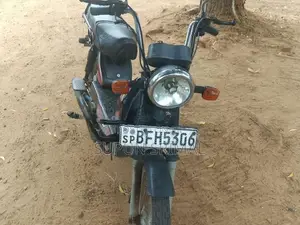 TVS XL 100 2021
