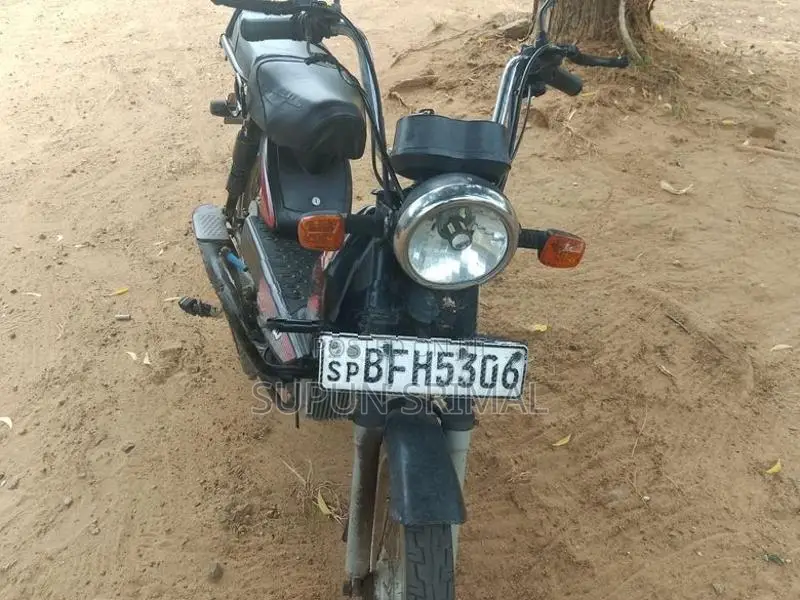 TVS XL 100 2021
