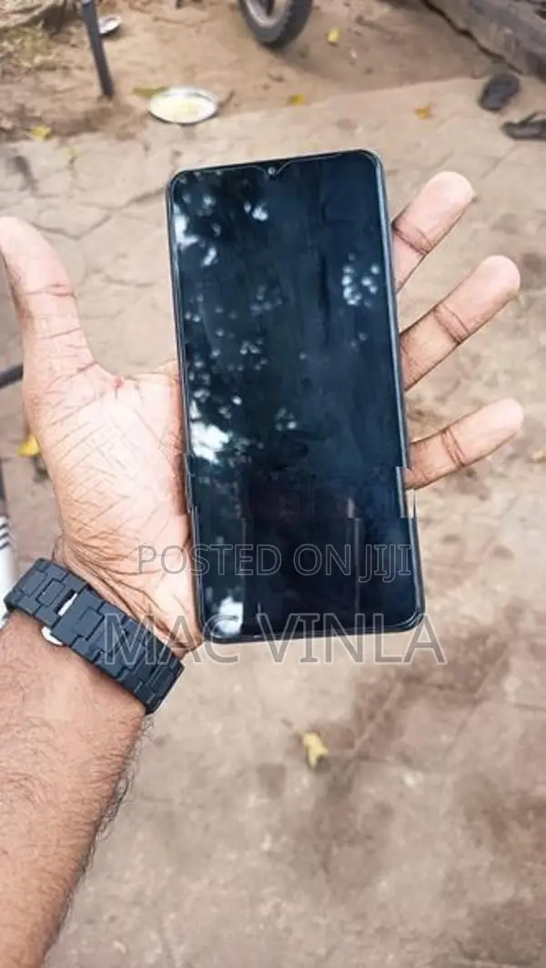 Samsung Galaxy A12 (Used)