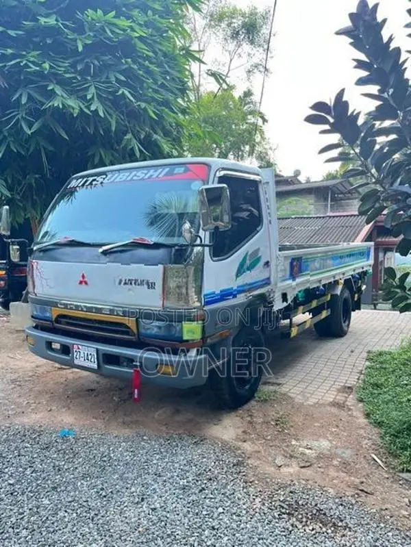 Mitsubishi Canter 1980