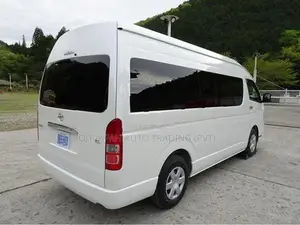 Toyota Hiace COMMUTER SUPER L GL 2024