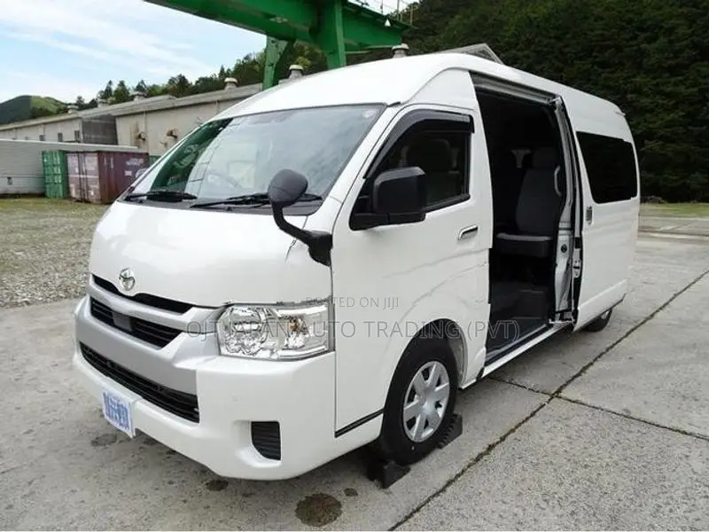 Toyota Hiace COMMUTER SUPER L GL 2024