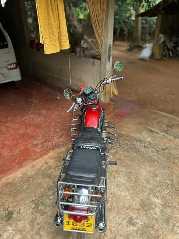 Honda CD 200 2014