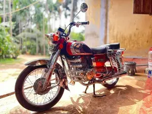 Honda CD 200 2014