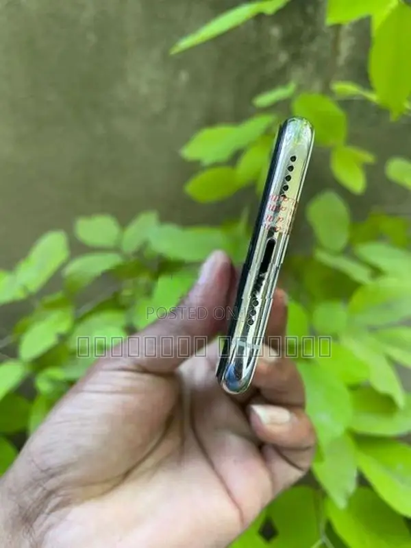 Apple iPhone 11 Pro (Used)