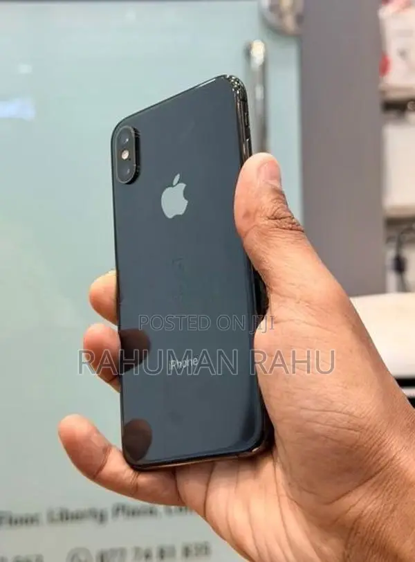 Apple iPhone XS 256GB (Used)