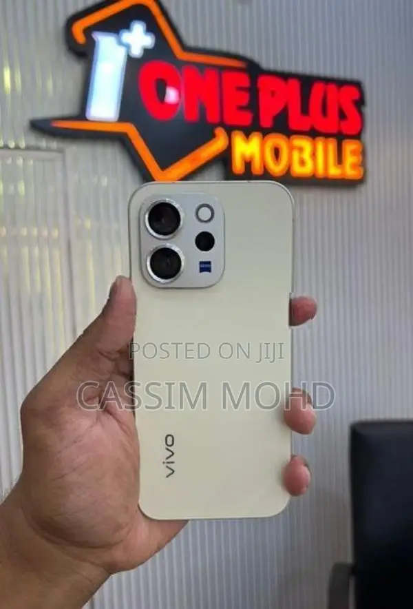 Vivo V70 5G (Used)