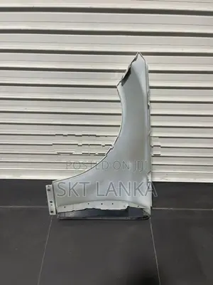 Genuine Mercedes C C180 Driver Fender - WHITE W204 C220 C200