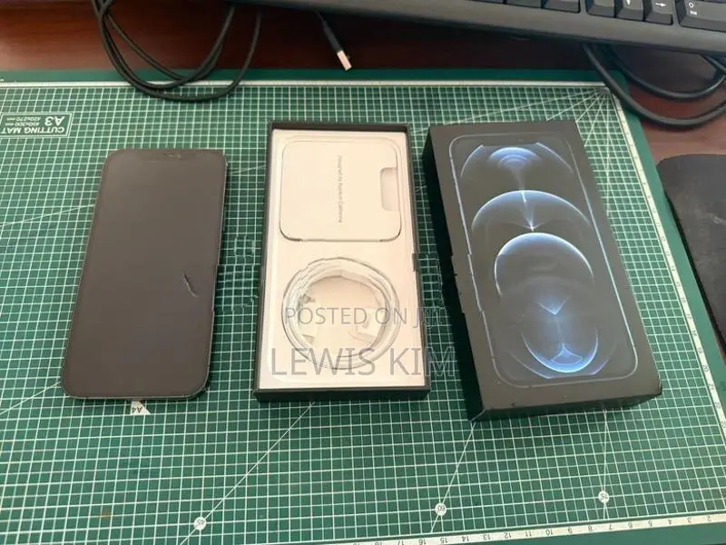 Apple iPhone 12 Pro (Used)