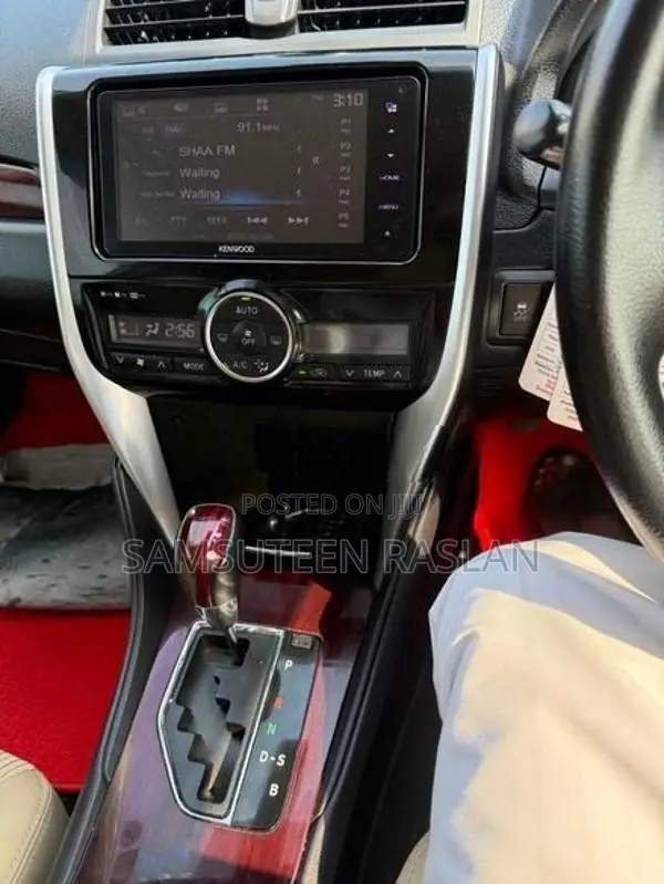 Toyota Premio 2017