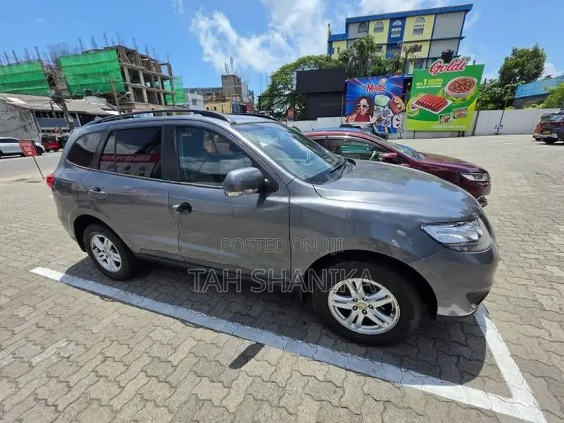 Hyundai Santa Fe 2011