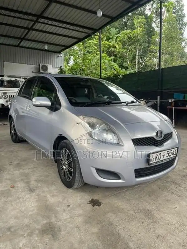 Toyota Vitz 2008