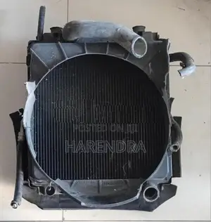 Mitsubitshi Canter Radiator